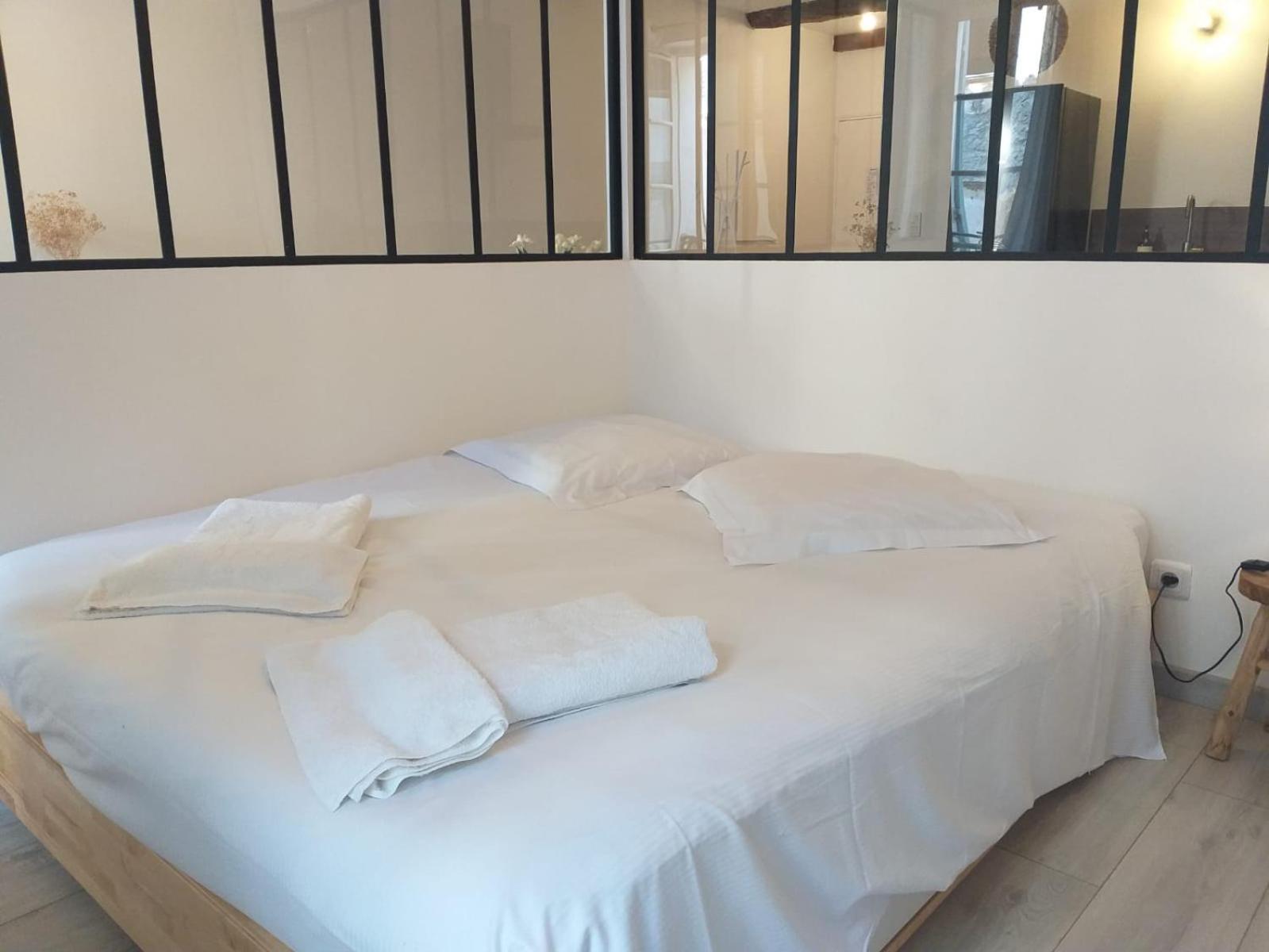 Appartement Beau Loft Au Coeur De Toulon Extérieur photo
