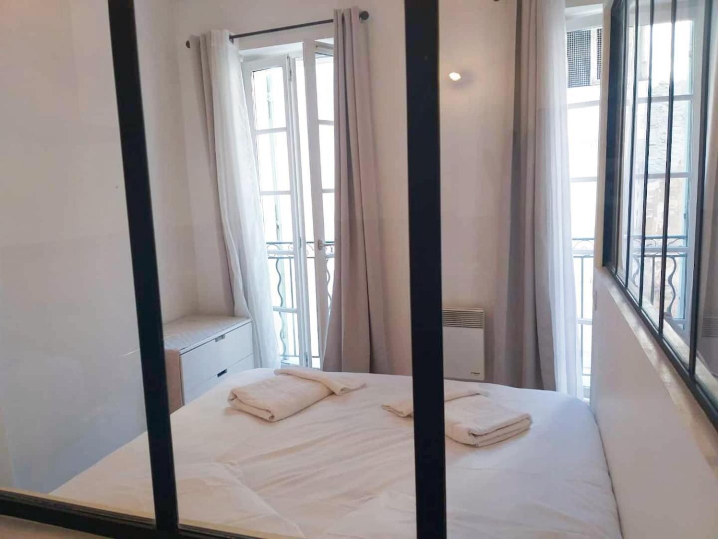 Appartement Beau Loft Au Coeur De Toulon Extérieur photo